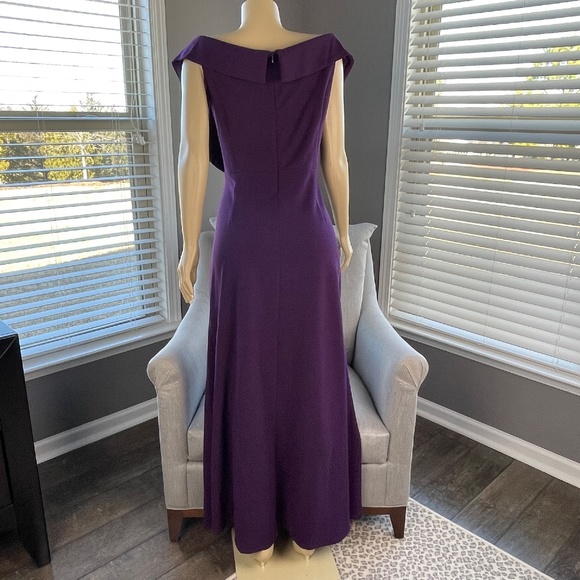 SLNY FASHIONS New York Off Shoulder Gown NWT - Picture 7 of 11